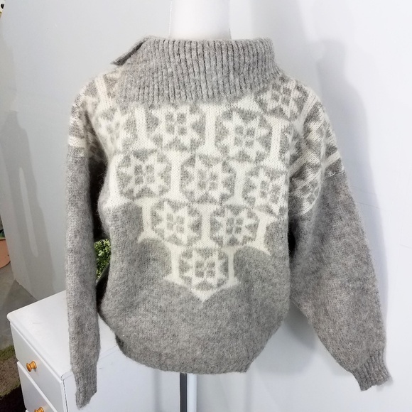 Hilda Ltd. Vintage Icelandic Wool Gray Sweater - Picture 4 of 6